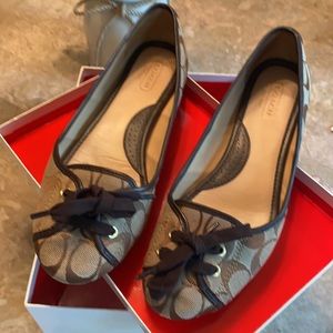 Coach flats seriously comfortable!